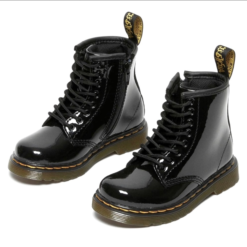 Dr Martens AirWair Little Kids Black Patent
Leather Boots 1460 Infant Brooklee B